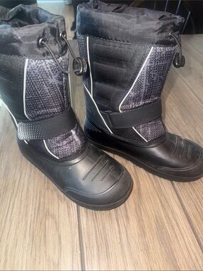 Kids Black Waterproof Snow Boots with Easy Hook Closure